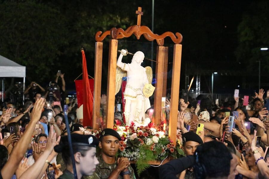 Rio de Janeiro recebe nesta sexta-feira, 12, peregrinação histórica de São Miguel Arcanjo, conduzida pelo Instituto Hesed